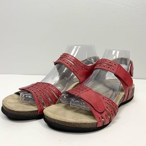 Abeo Bijou Leather Sandals Woman’s size 8 red